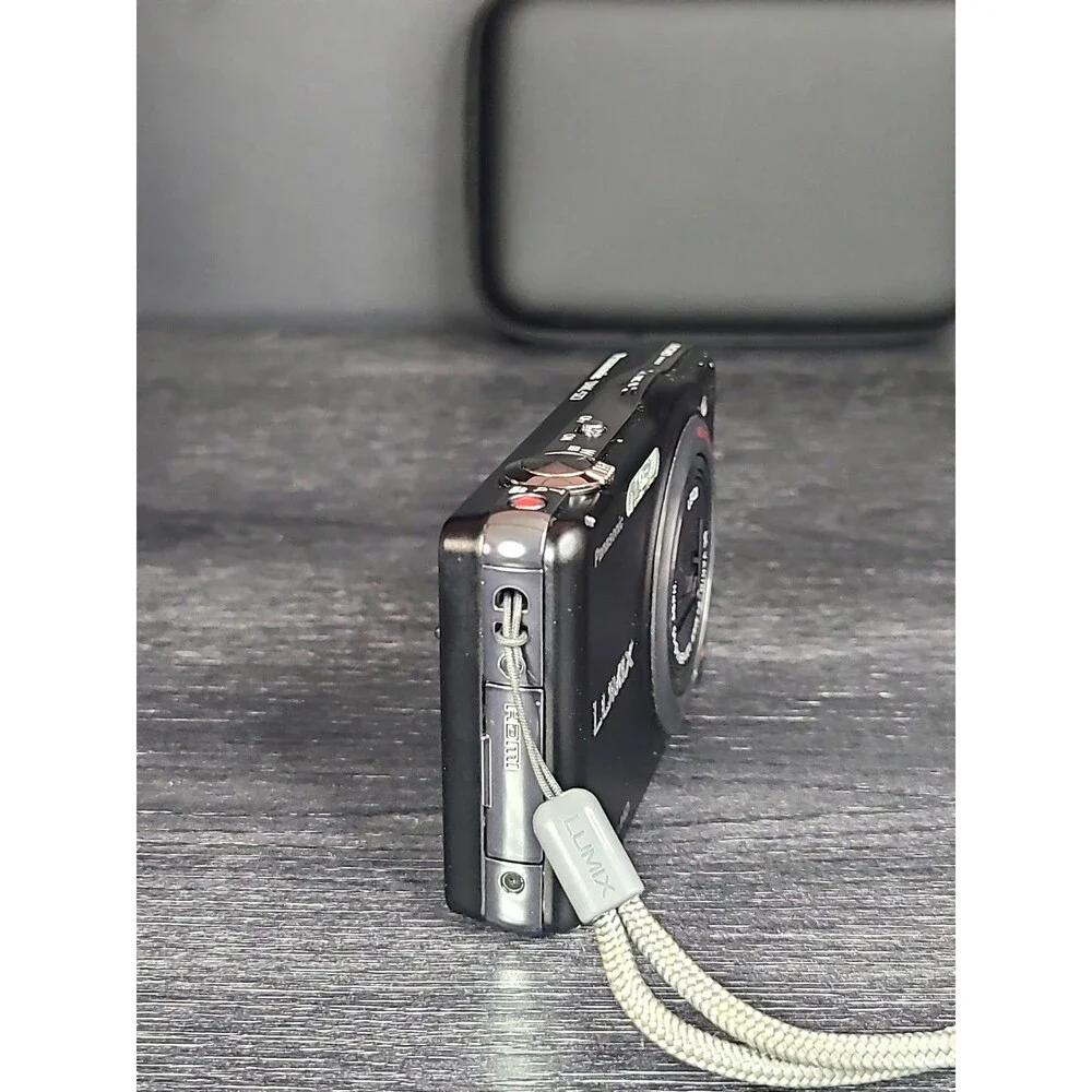 Panasonic LUMIX DMC-SZ7 Compact Digital Camera 14.1MP - Refurbished [VG]